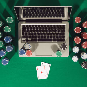 W jakie gry kasynowe z krupierem na żywo najlepiej grać teraz?
